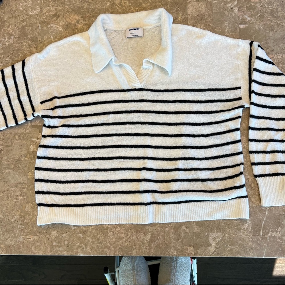 Old Navy V-Neck Sweater - Black and White Stripes